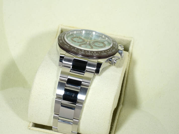 Rolex Daytona Ref. 116506 Platinum Ice Blue Dial