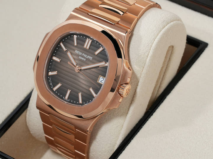 Patek Philippe Nautilus Ref. 5711/1R-001 Rose Gold Brown/Black Gradient Dial