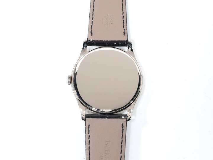Patek Philippe Calatrava Ref. 5196G-001 White Gold Silver Dial