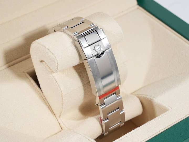 ロレックス デイトナ Ref.126500LN ステンレススチール ブラック文字盤