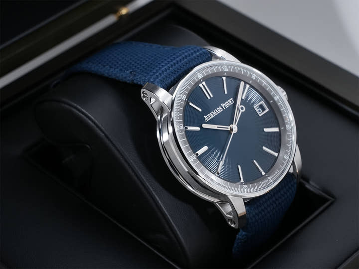 オーデマピゲ CODE 11.59 バイ オーデマ ピゲ Ref.15210ST.OO.A348KB.01 ステンレススチール ナイトブルー文字盤