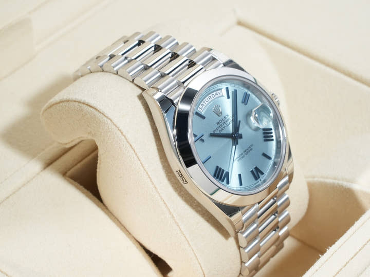ロレックス デイデイト40 Ref.228206 プラチナ アイスブルー文字盤