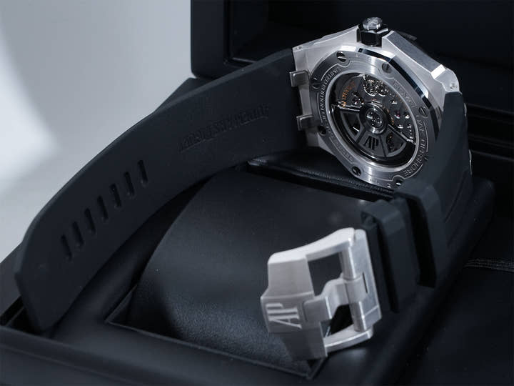 Audemars Piguet Royal Oak Offshore Diver Ref. 15720CN.OO.A002CA.01 White Gold Black Dial