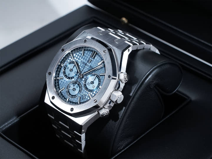 オーデマピゲ ロイヤルオーク クロノグラフ Ref.26317BC.OO.1256BC.01 ホワイトゴールド ライトブルー文字盤