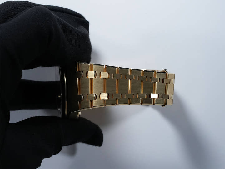 オーデマピゲ ロイヤルオーク クロノグラフ Ref.26320BA.OO.1220BA.02 イエローゴールド ブルー文字盤