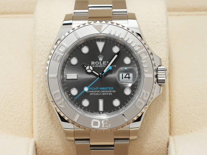 ロレックス ヨットマスター40 Ref.126622 ステンレススチール/プラチナ スレート文字盤