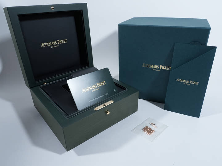 オーデマピゲ ロイヤルオーク Ref.15510OR.OO.1320OR.04 ピンクゴールド ブラック文字盤