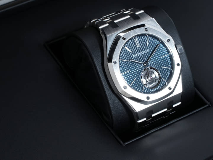 Audemars Piguet Royal Oak Flying Tourbillon Extra Thin (RD#3) 50th Anniversary Ref. 26670ST.OO.1240ST.01 Stainless Steel Blue Dial