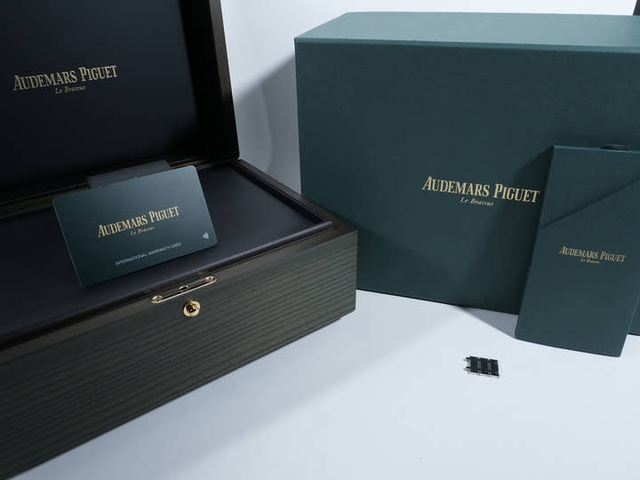 Audemars Piguet Royal Oak Flying Tourbillon Extra Thin (RD#3) 50th Anniversary Ref. 26670ST.OO.1240ST.01 Stainless Steel Blue Dial