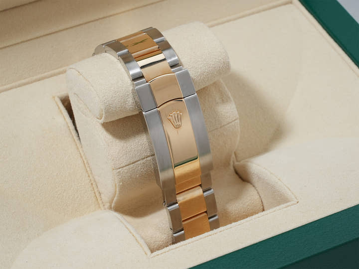 ロレックス スカイドゥエラー Ref.326933 ステンレススチール/イエローゴールド ホワイト文字盤 オイスターブレスレット