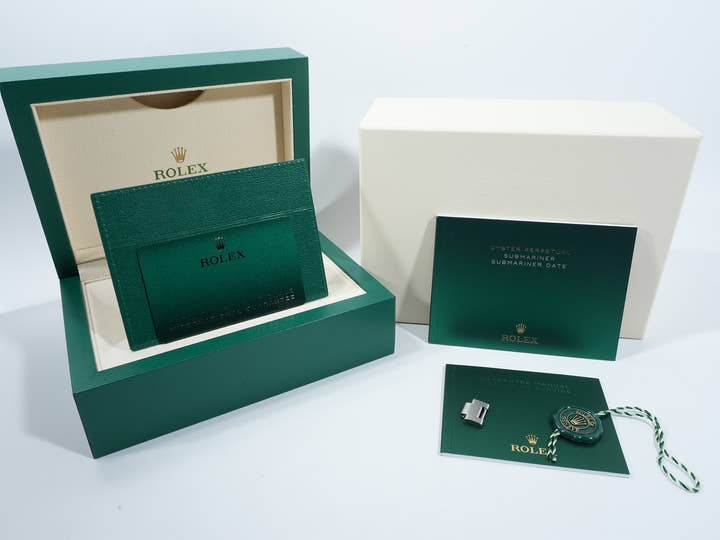 ロレックス サブマリーナー デイト Ref.126610LN ステンレススチール ブラック文字盤