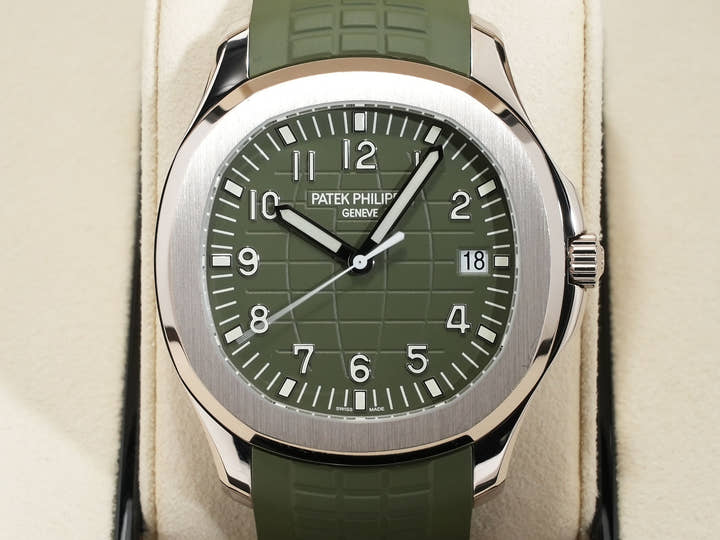 パテックフィリップ アクアノート Ref.5168G-010 ホワイトゴールド カーキグリーン文字盤