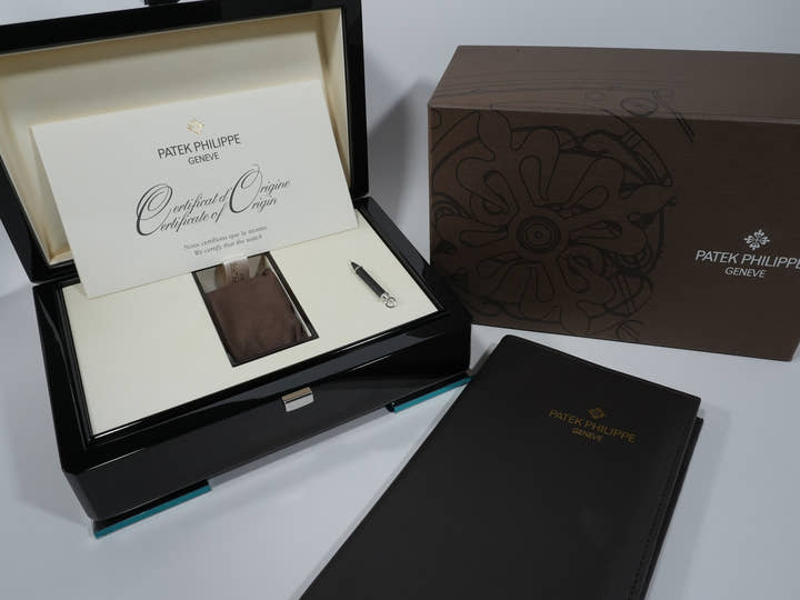 パテックフィリップ ノーチラス クロノグラフ Ref.5980/1A-001 ステンレススチール ブルー文字盤