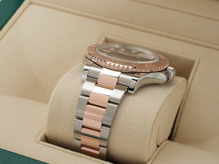 ロレックス ヨットマスター40 Ref.126621 ステンレススチール/エバーローズゴールド ブラック文字盤