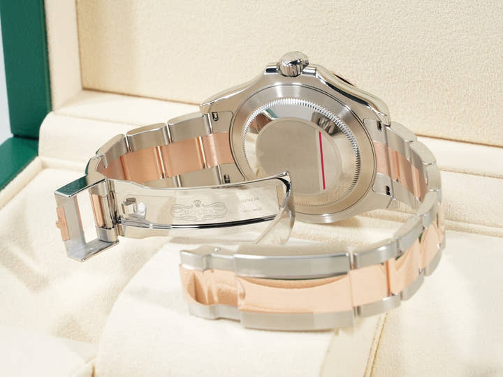 ロレックス ヨットマスター40 Ref.126621 ステンレススチール/エバーローズゴールド ブラック文字盤