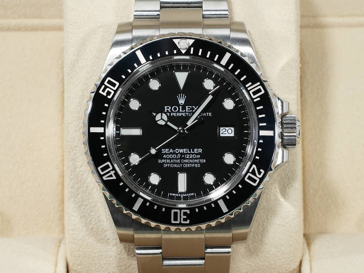 Rolex Sea-Dweller 4000 Ref. 116600 Stainless Steel Black Dial