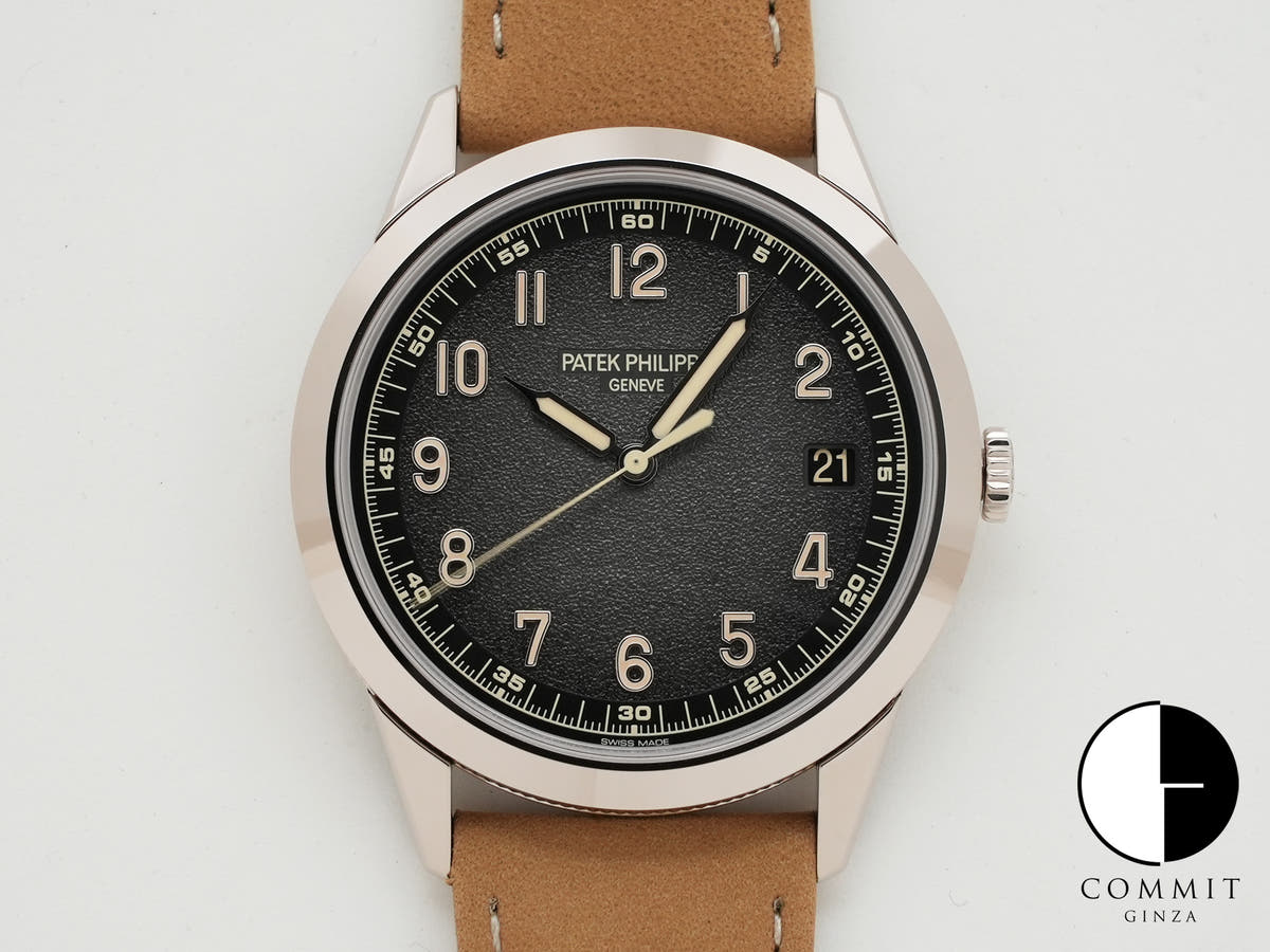 パテックフィリップ カラトラバ Ref.5226G-001 ホワイトゴールド ブラックグラデーションのテクスチャード ラック アントラサイト文字盤