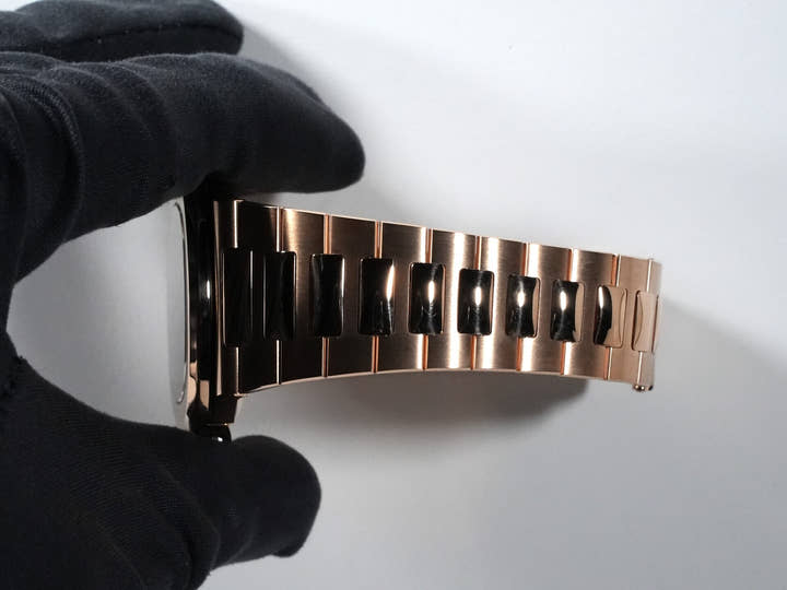 パテックフィリップ ノーチラス Ref.5711/1R-001 ローズゴールド ブラウン・ブラック・グラデーション文字盤