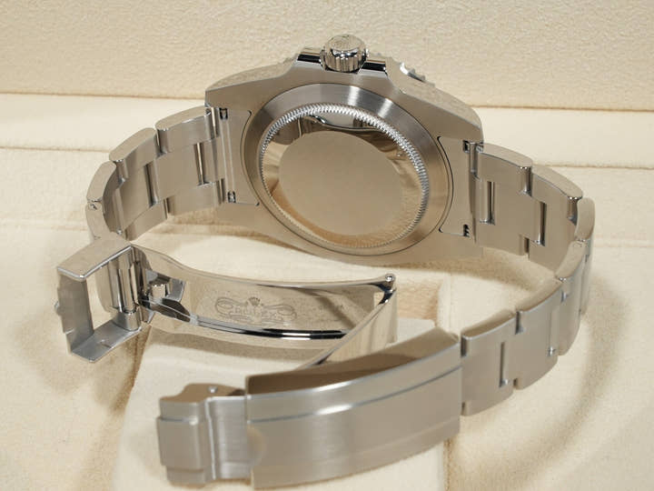 ロレックス サブマリーナー デイト Ref.116610LV ステンレススチール グリーン文字盤