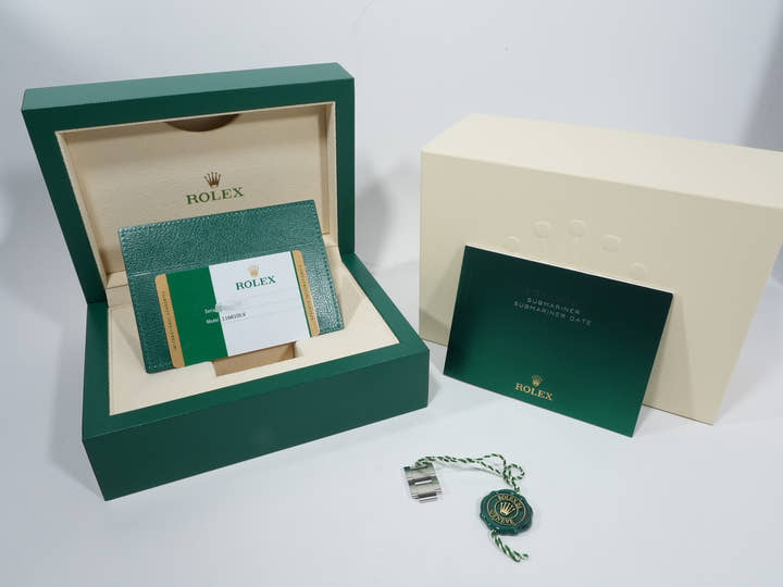 ロレックス サブマリーナー デイト Ref.116610LV ステンレススチール グリーン文字盤