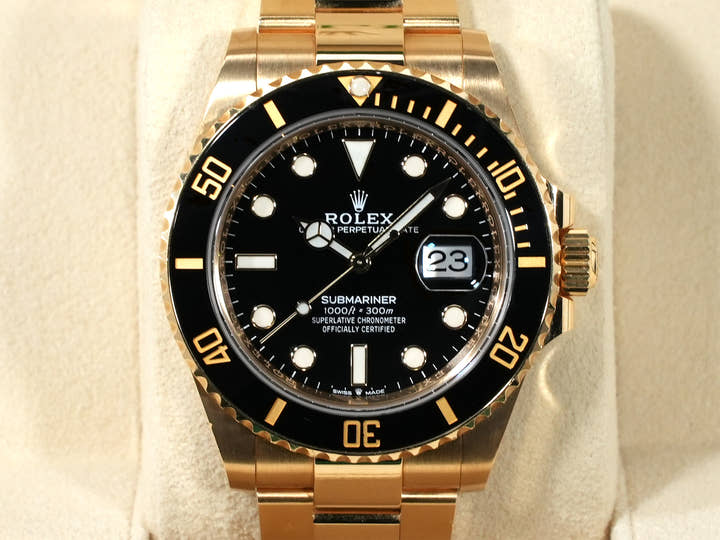 Rolex Submariner Date Ref. 126618LN Yellow Gold Black Dial