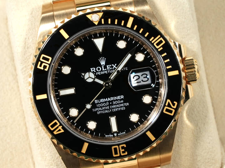 Rolex Submariner Date Ref. 126618LN Yellow Gold Black Dial