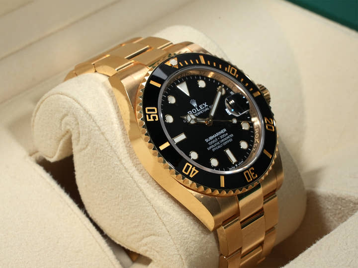 Rolex Submariner Date Ref. 126618LN Yellow Gold Black Dial