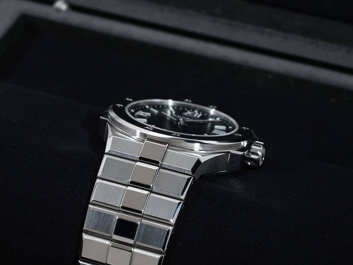 ショパール アルパイン イーグル 41 Ref.298600-3014 SS パイングリーン文字盤 中古 8vxy7btj