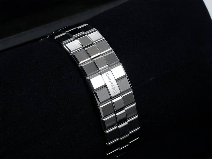 ショパール アルパイン イーグル 41 Ref.298600-3014 SS パイングリーン文字盤 中古 8vxy7btj