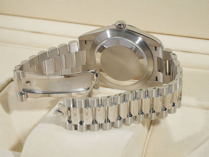 ロレックス デイデイト40 Ref.228206A プラチナ メテオライト文字盤