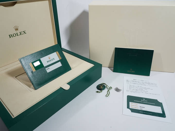 ロレックス デイデイト40 Ref.228206A プラチナ メテオライト文字盤