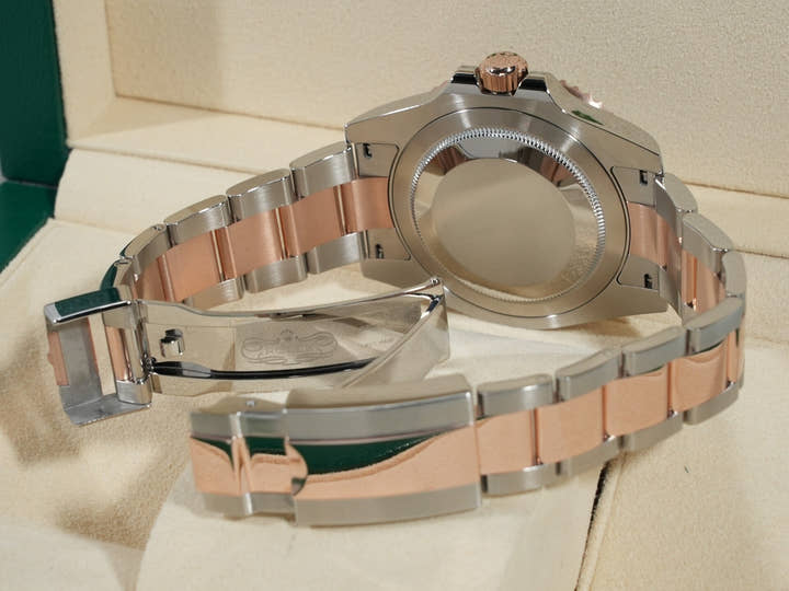 Rolex GMT-Master II Ref. 126711CHNR Stainless Steel/Everose Gold Black Dial