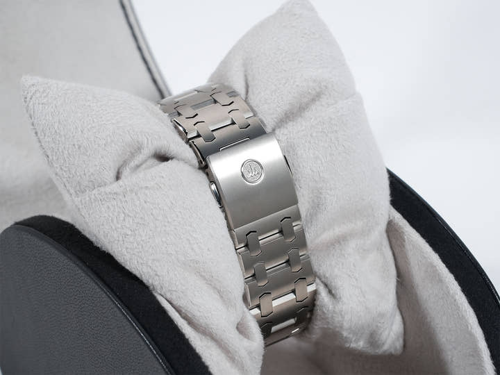 セイコー クレドール ロコモティブ Ref.GCCR999 ブラック文字盤 未使用 iiei49gj