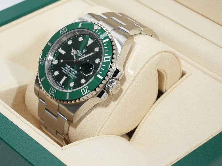 ロレックス サブマリーナー デイト Ref.116610LV ステンレススチール グリーン文字盤
