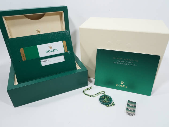 ロレックス サブマリーナー デイト Ref.116610LV ステンレススチール グリーン文字盤