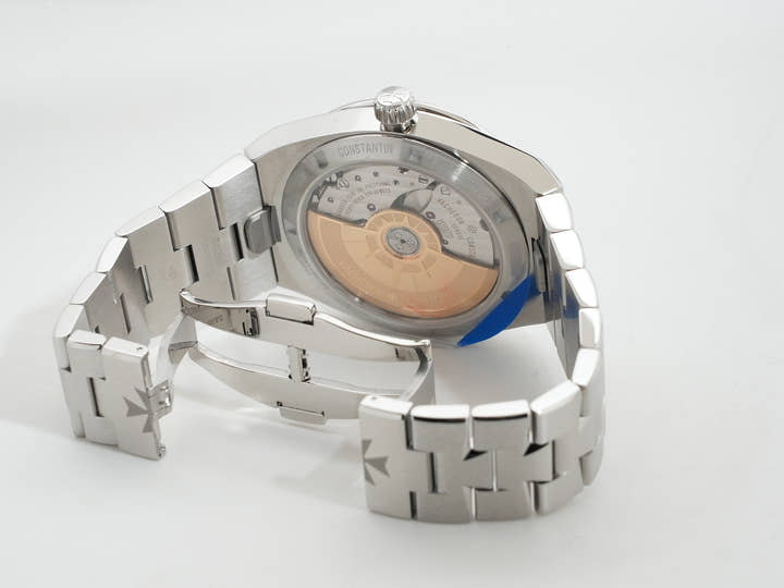 ヴァシュロンコンスタンタン オーヴァーシーズ オートマティック Ref.4520V/210A-B128 ブルー文字盤 未使用 zfkqoe73