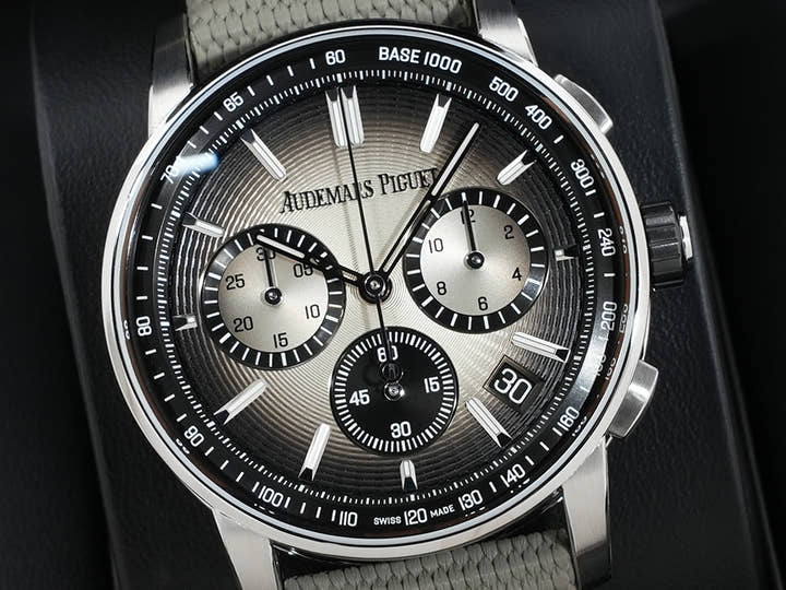 オーデマピゲ CODE 11.59 バイ オーデマ ピゲ クロノグラフ Ref.26393QT.OO.A064KB.01 ステンレススチール/ブラックセラミック スモークベージュ文字盤