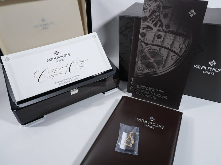 パテックフィリップ カラトラバ Ref.6119R-001 ローズゴールド シルバー文字盤