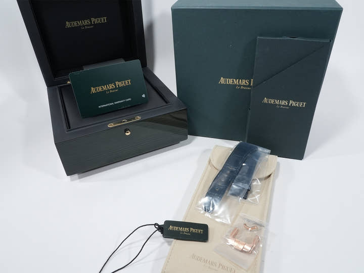 オーデマピゲ CODE 11.59 バイ オーデマ ピゲ Ref.15210OR.OO.A028CR.01 ピンクゴールド スモークブルーラッカー文字盤