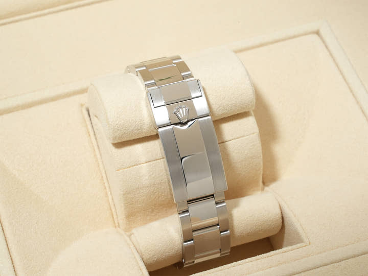 ロレックス デイトナ Ref.116506 プラチナ アイスブルー文字盤