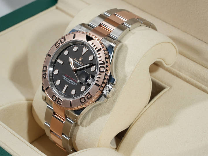 ロレックス ヨットマスター40 Ref.126621 ステンレススチール/エバーローズゴールド ブラック文字盤