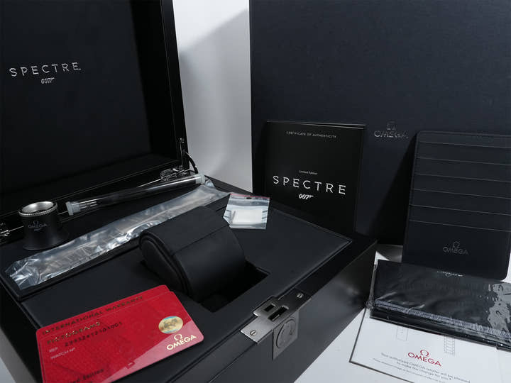 オメガ シーマスター 300 スペクター Ref.233.32.41.21.01.001 ブラック文字盤 未使用 txfz7wi8