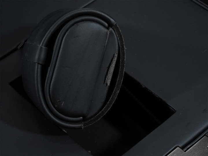 オメガ シーマスター 300 スペクター Ref.233.32.41.21.01.001 ブラック文字盤 未使用 txfz7wi8