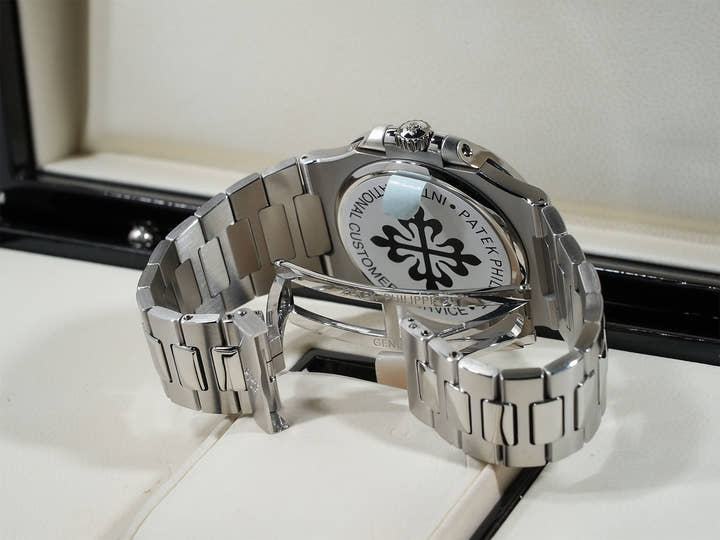 パテックフィリップ ノーチラス プチコンプリケーション Ref.5712/1A-001 ステンレススチール ブルー文字盤