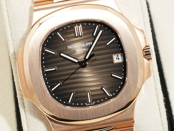 Patek Philippe Nautilus Ref. 5711/1R-001 Rose Gold Brown/Black Gradient Dial