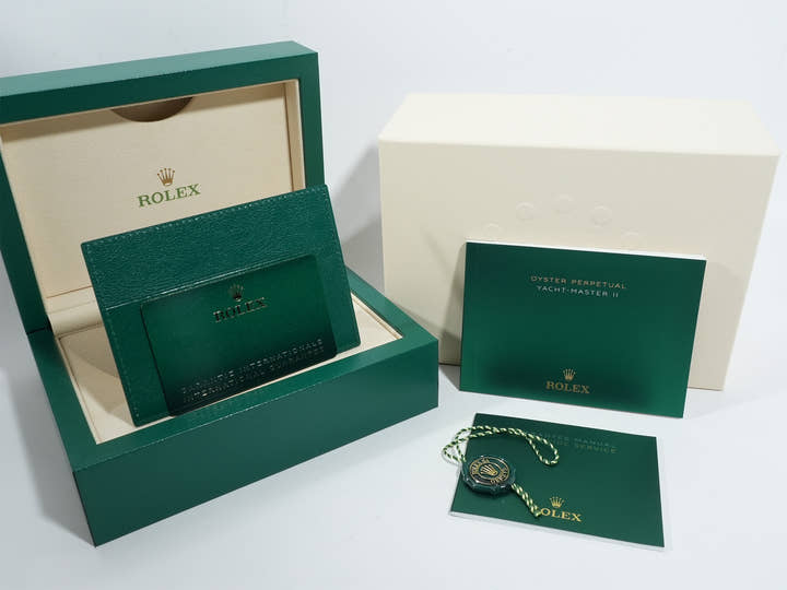 ロレックス ヨットマスターII Ref.116680 ステンレススチール ホワイト文字盤