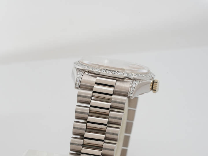 ロレックス デイデイト36 Ref.18389G ホワイトゴールド シャンパンコンピューター文字盤