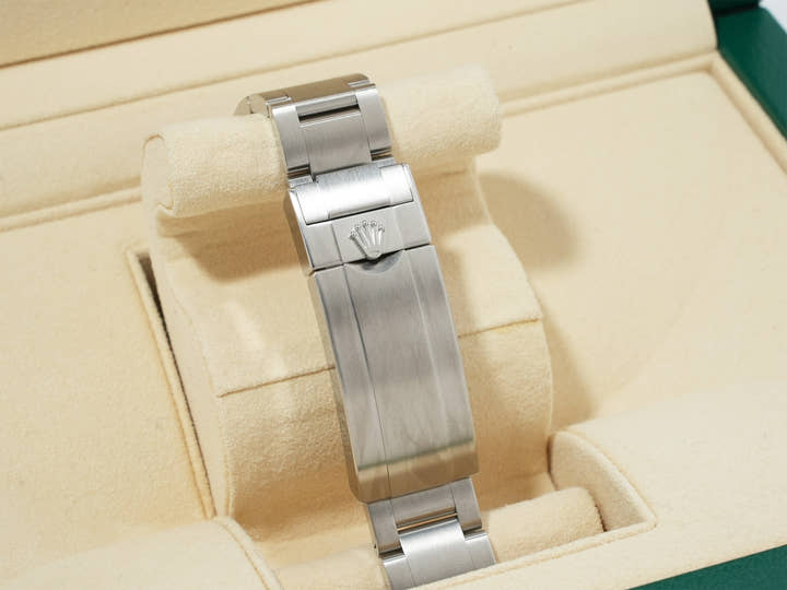 ロレックス サブマリーナー デイト Ref.116610LV ステンレススチール グリーン文字盤