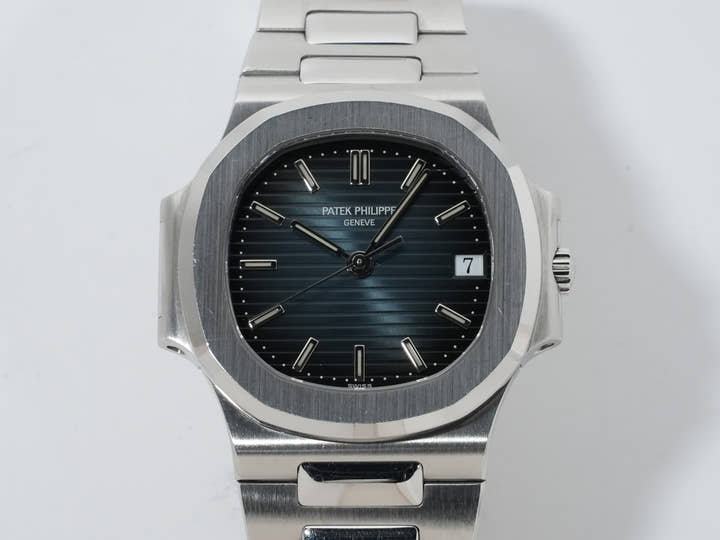 パテックフィリップ ノーチラス Ref.3800/1A-010 ステンレススチール ブルー文字盤
