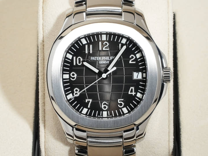 パテックフィリップ アクアノート エクストララージ Ref.5167/1A-001 ステンレススチール ブラック文字盤
